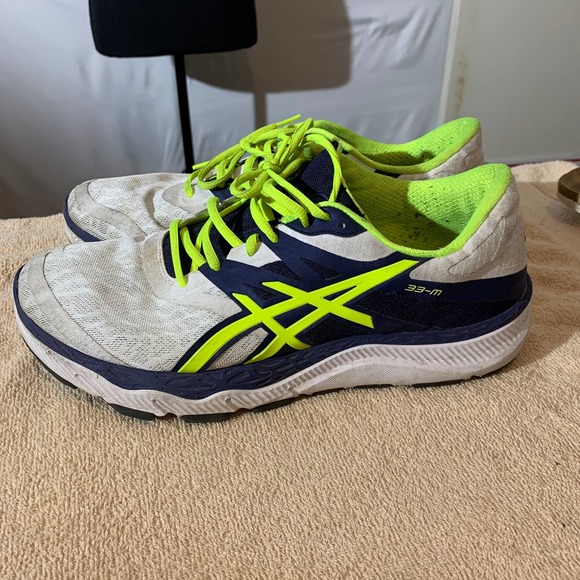 Mens Ascics 33-M running shoe size 13 sneaker - Picture 1 of 6